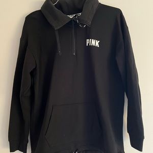 VS PINK QUARTER ZIP TOP